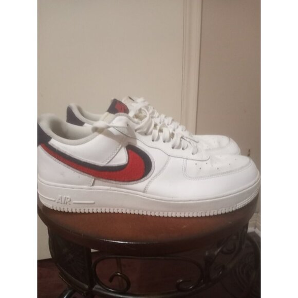 Nike AF-1 Air Force 1 LV8 Chenille Swoosh Men 12 Wht Red Navy 823511-106 Shoes - Picture 1 of 15